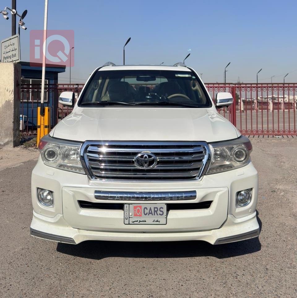 تويوتا لاندكروزر